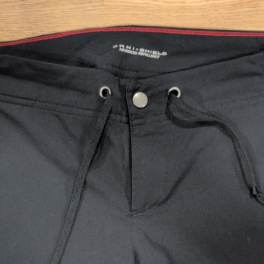 Columbia Black Boot Cut Pants with Red Waist Trim